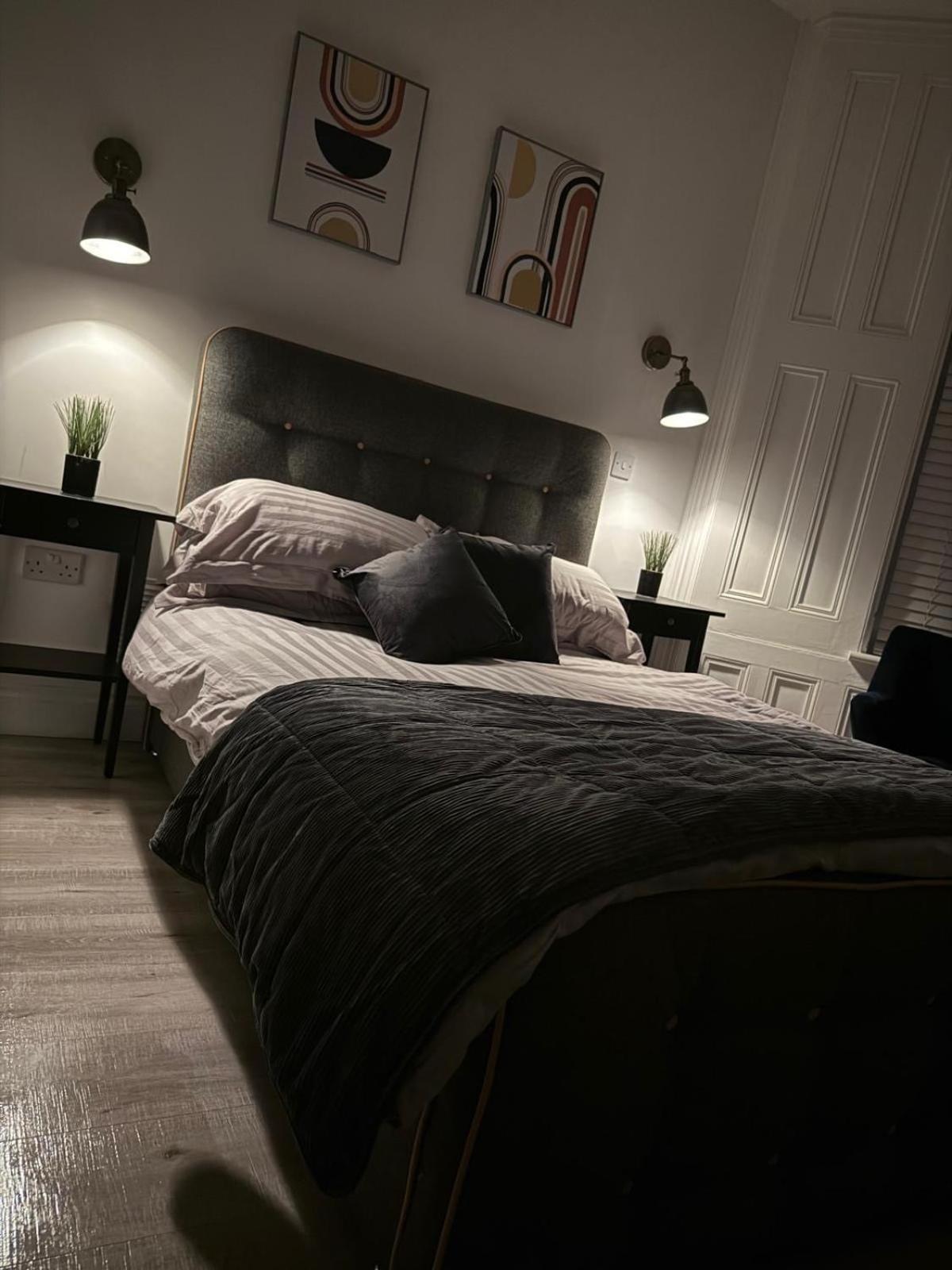 Seaside Studio Apartment Weston-super-Mare Luaran gambar